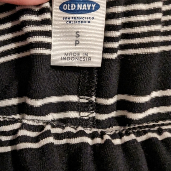 3/$15🧡 Old Navy Women's One Piece Short Set - Picture 4 of 6